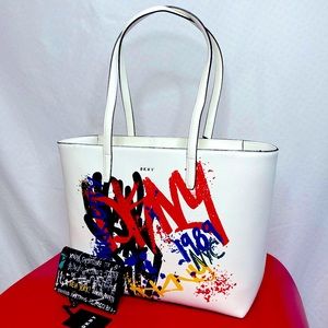 NWT DKNY 1989 Graffiti Art Bryant Tote and Wallet Set